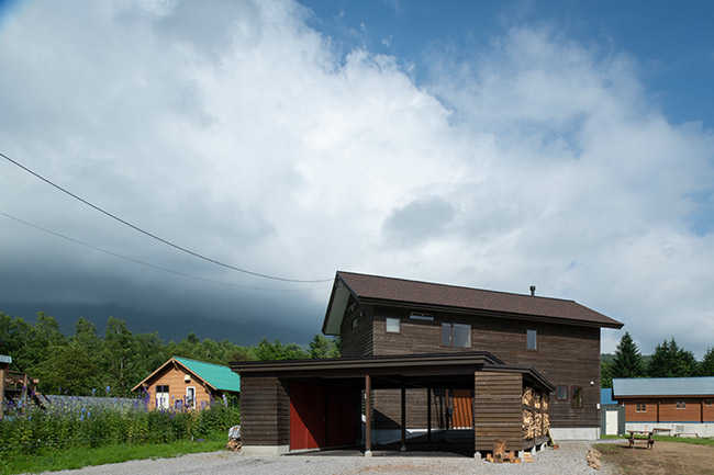 どこまでも続く緑や、羊蹄山をはじめとした美しい山々は、豊かな暮らしとはなんなのかを教えてくれる。