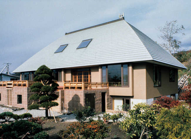 5. 型枠コンクリートブロックの家（設計：鎌田紀彦）