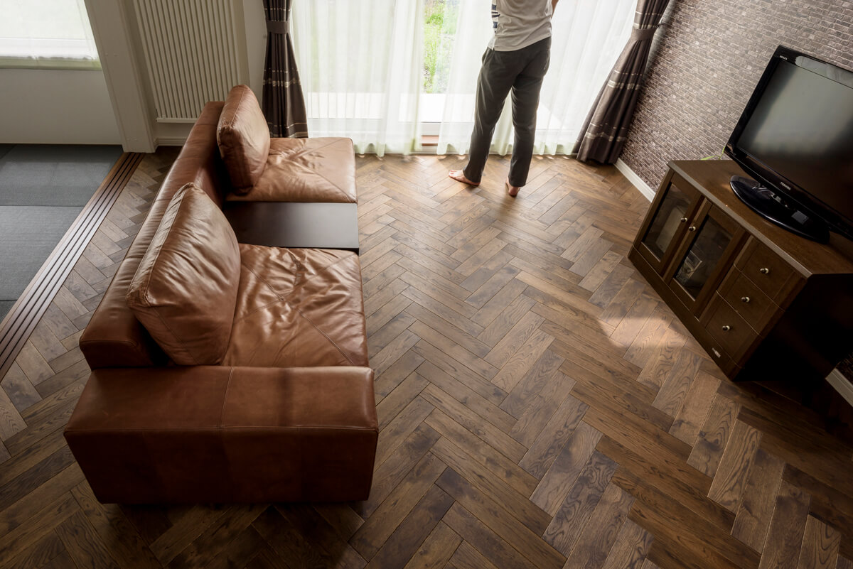 床材も、定期的なお手入れが良い状態を保つ秘訣