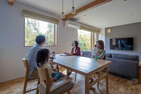 ほどよい自然が心地いい。忙しい心にゆとりをもたらす木の住まい