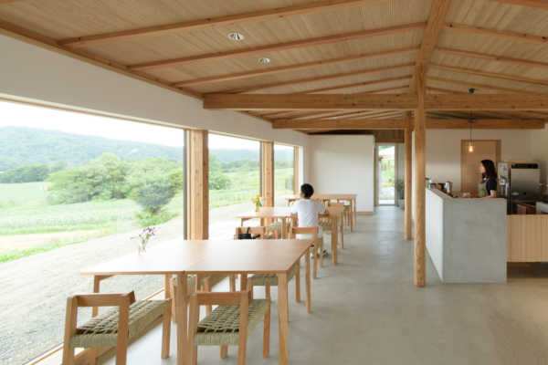 北海道足寄町に建築家設計のカフェ「cafe de camino」（足寄ひだまりファーム）がオープンしました｜HOUSE&HOUSE 一級建築士事務所