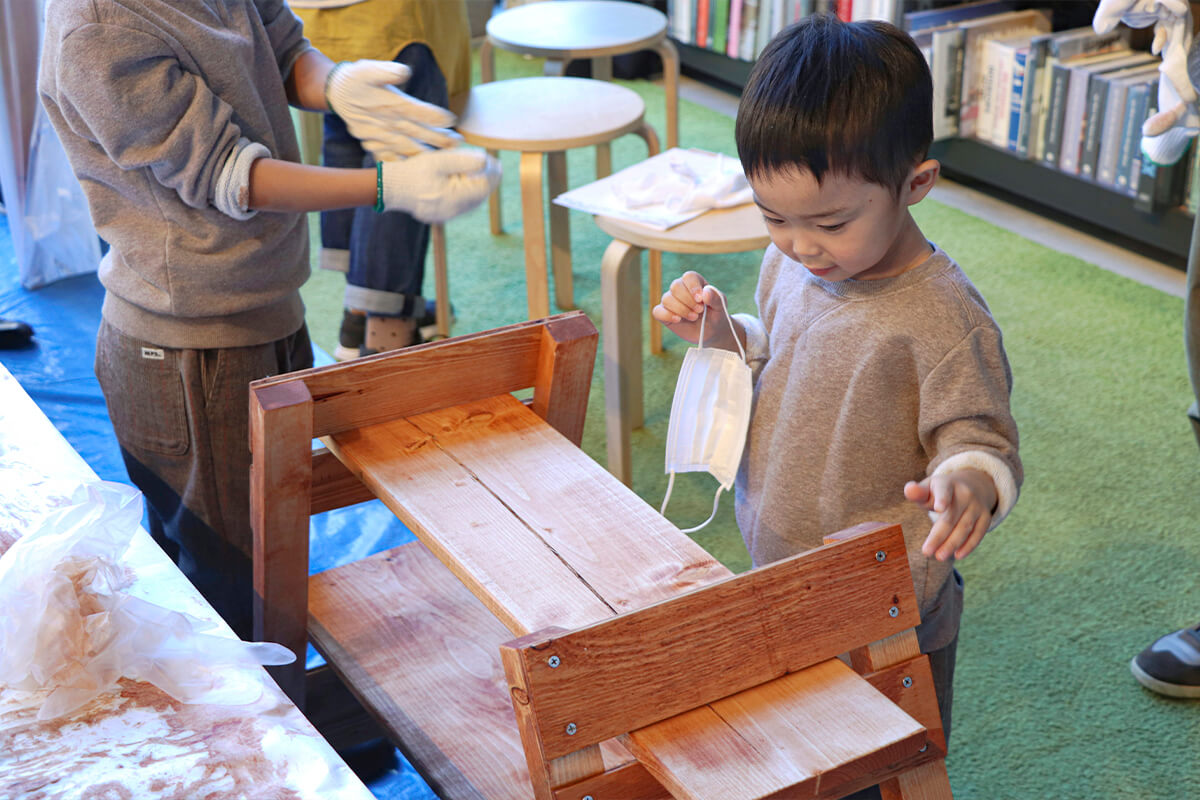 約1時間半程度で、かわいいウッディスタンドが完成！