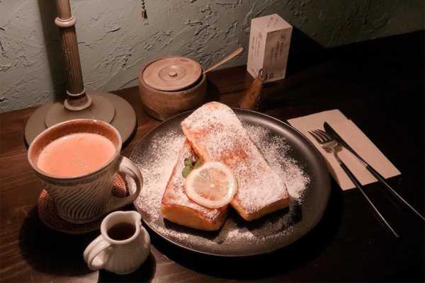 札幌のお一人様専用カフェ「喫茶カルメル堂」