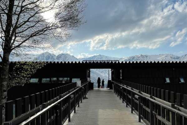 ラクして絶景を楽しむ。北アルプスの白馬岩岳「白馬マウンテンハーバー」