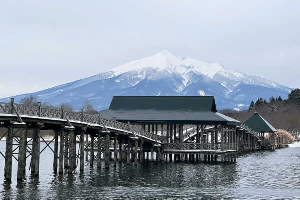 【津軽散策】鶴の舞橋から岩木山までのレトロ紀行