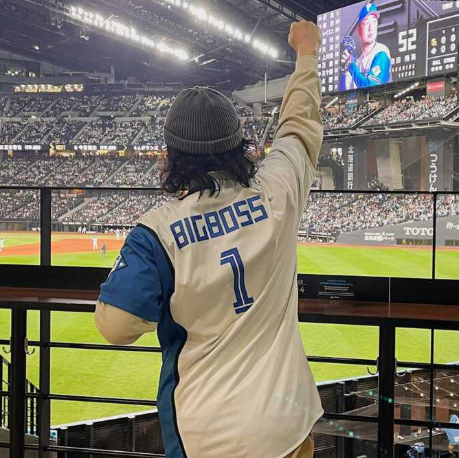 (株)札促社営業部スタッフ T