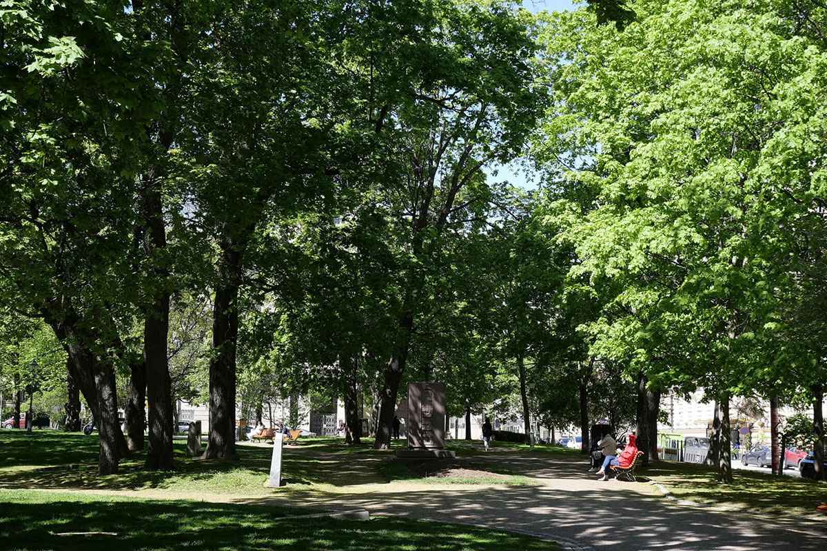 緑豊かで気持ちがいい「Old Charch Park」