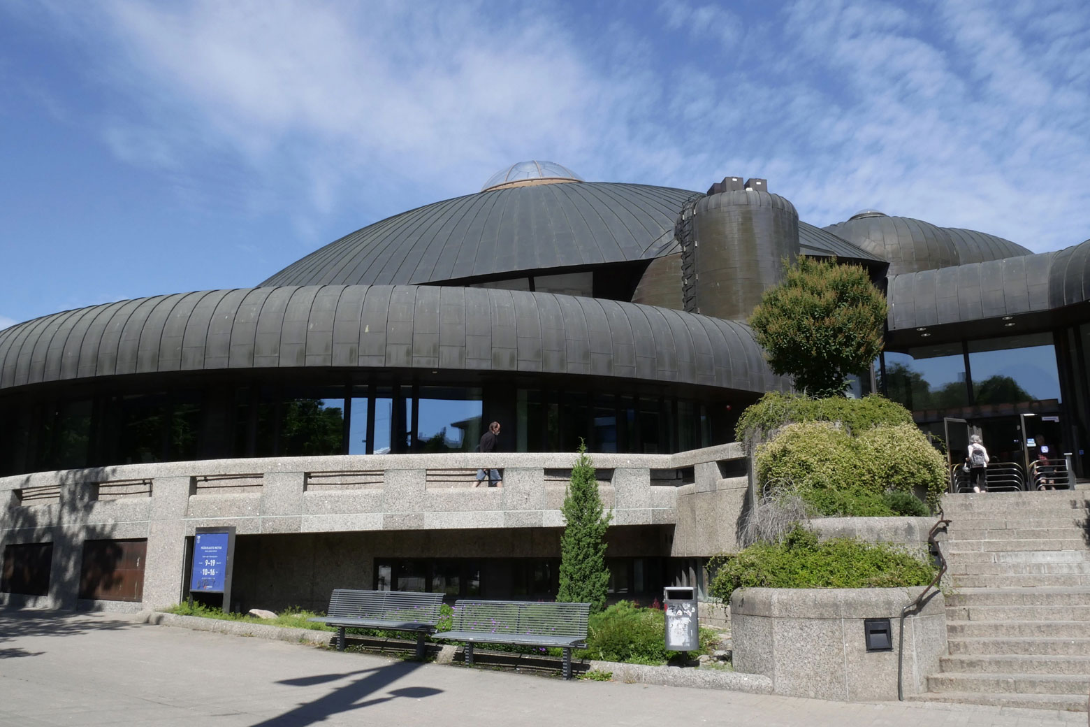 「タンペレ図書館」も外観が特徴的