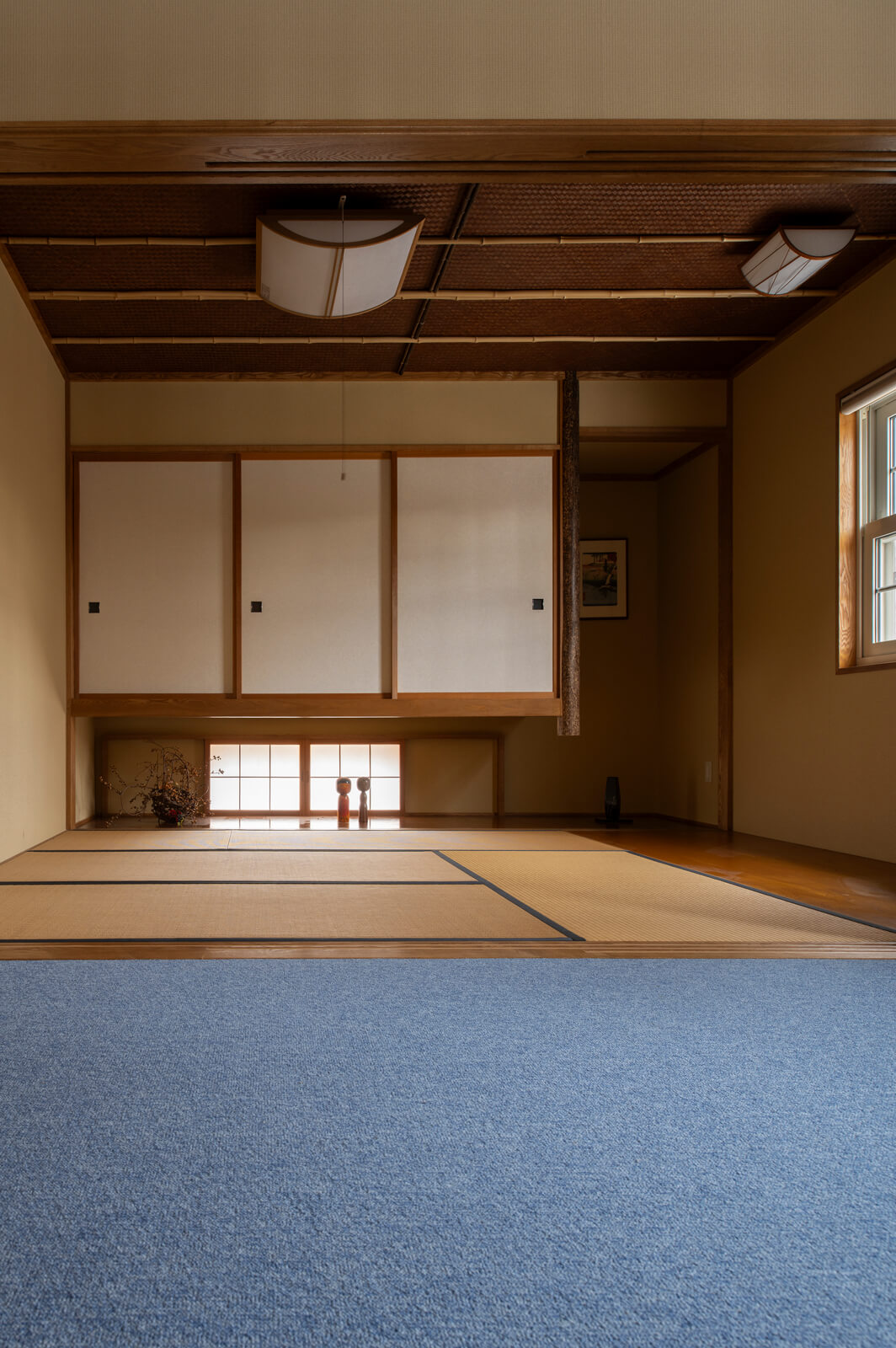 2階には、材の一つひとつを吟味した本格的な和室を設えた