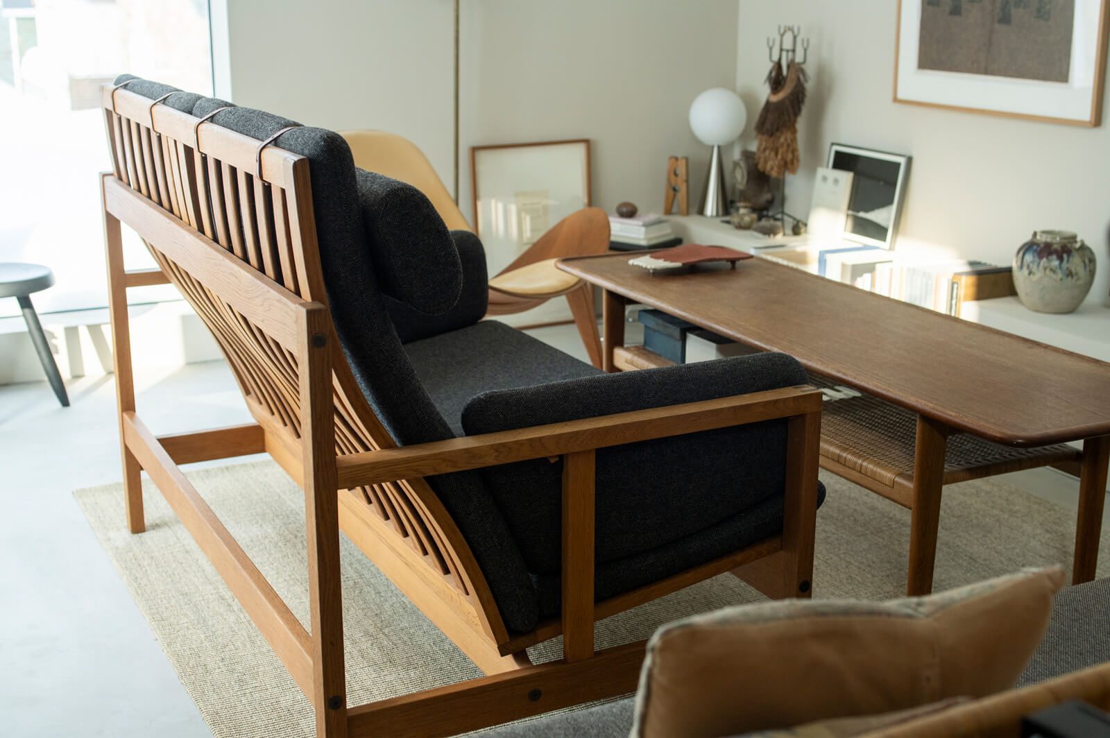 背もたれの構造や角度も魅力的